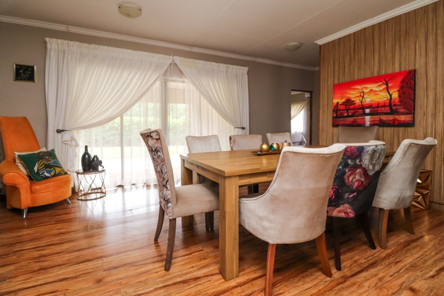 3 Bedroom Property for Sale in Wilkoppies North West